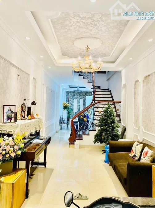 Ô tô Qua Nhà - Kinh Doanh - 50m Ra KĐT Five Star Palace - Nhà Đẹp Ở Ngay