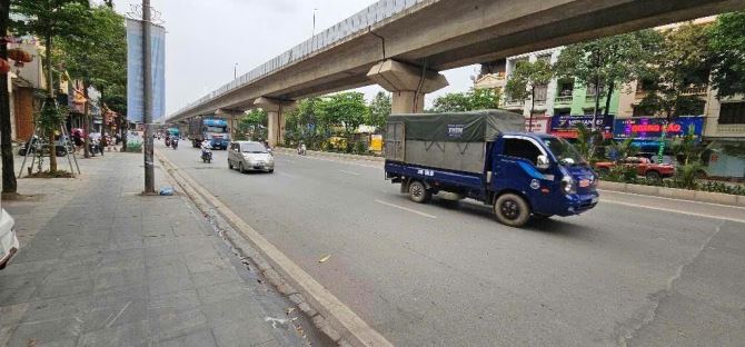 B.án nhà mặt phố Quang Trung-Hà Đông nhỉnh 10tỷ