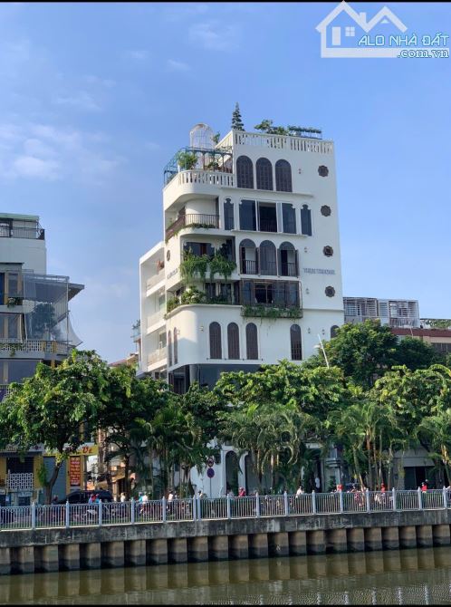 Bán Building Mới Xây Hầm, 7 Tầng - Ngang 14m. Góc 2 Mặt Tiền Hoàng Sa, Quận 1.