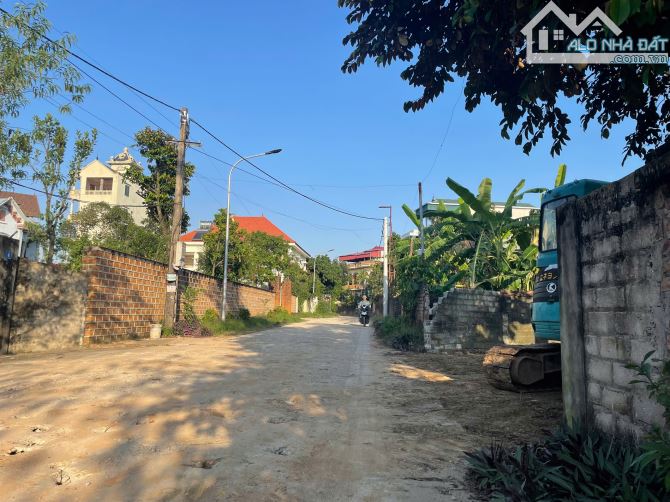 213m2 mặt tiền 10, cách ngã tư lục quân chỉ 200m giá đầu tư siêu hời lh ngay