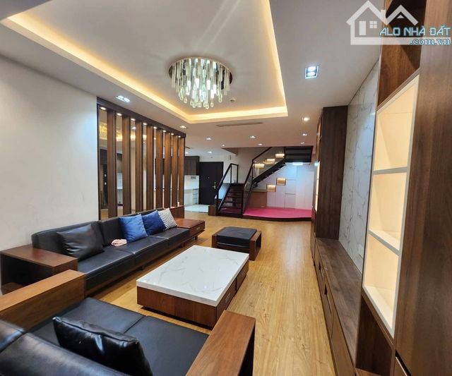 BÁN GẤP CĂN HỘ DUPLEX TÒA YÊN HÒA PARK VIEW, 240M2, 4 PHÒNG NGỦ, FULL ĐỒ, GIÁ 26 TỶ