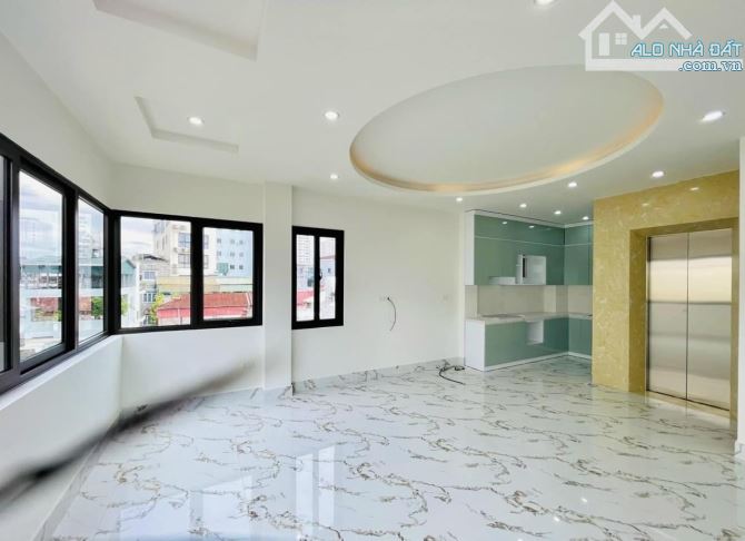 Bán nhà Nguyễn Ngọc Nại 42m2 phân lô mặt tiển rộng thoang máy 12 tỷ