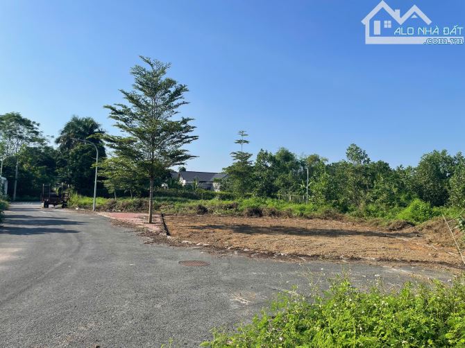 189m2 lô góc MT 10m cách trục chính đồng trạng 50m, 200m ra trường cấp 1, chợ giá đầu tư - 1