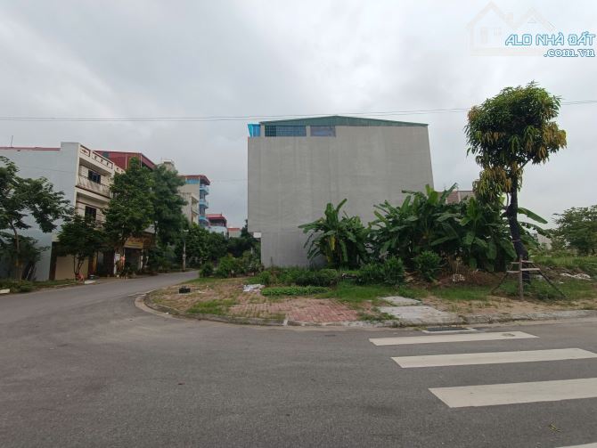Bán lô Góc làn 2 đường Thiên Đức Vạn An - 1