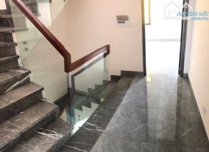 Bán nhà 110m2, 3 tầng xây mới, ngay ngã 4 thủ đức 10.5 tỷ TL - 13