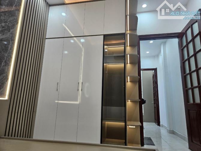 BÁN NHÀ 30M2 LẠC LONG QUÂN - TÂY HỒ. - 2