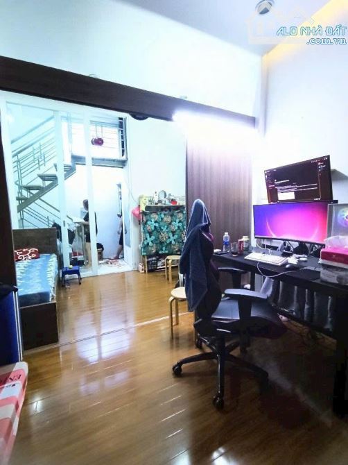 🏠CHƯA TỚI 4 TỶ NHÀ NGANG 9M 2 TẦNG QUẬN 3 - 2