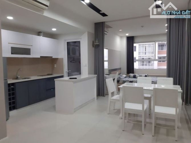 Chung cư Samland Airport,p1, Gò Vấp:Căn góc 75m2,2p ngủ,2wc,15tr/th - 2