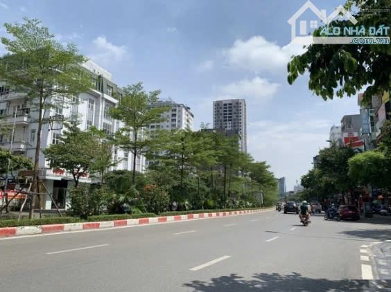 BÁN NHÀ HOÀNG QUỐC VIỆT 100M2 4T MT 5.3M VIEW HỒ GIÁ 26 TỶ - 2