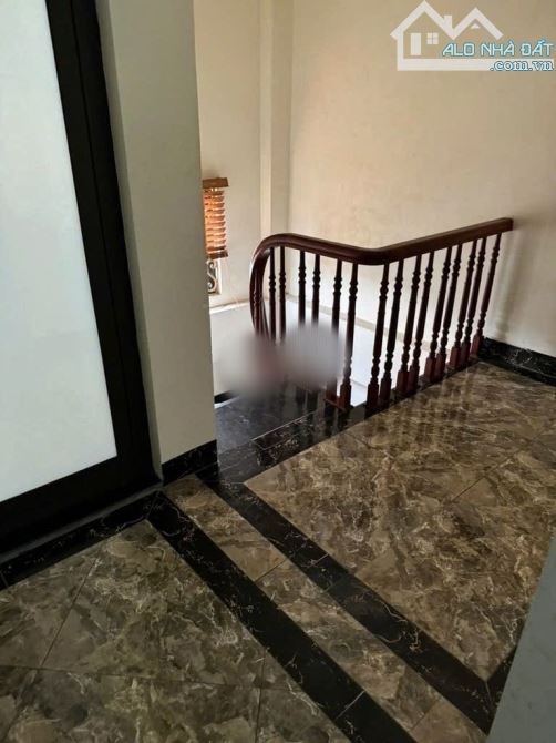 Cho thuê nhà làm CHDV ngõ ôtô phố Tân Mai 75m2, 7 tầng, 9 phòng, 6 WC 30 triệu (CTL) - 2