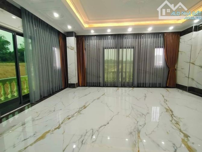 BÁN NHÀ LONG BIÊN, 55m, 6 TẦNG, MT12m, NHỈNH 11 TỶ - 2