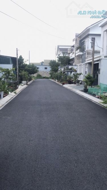 Cho thuê gấp lô đất 200m2,thổ cư 100%,ngay đường 27,hiệp bình chánh,thủ đức,giá 15tr/ thán - 2