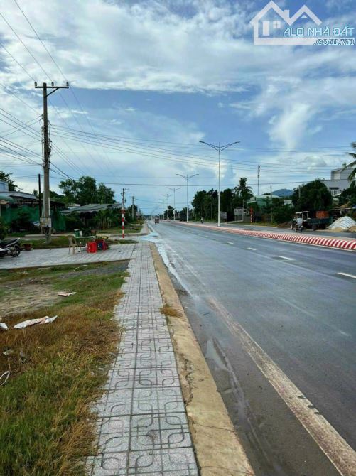 Bán gấp lô đất mặt tiền Trần Phú, Long Thành Trung, Hoà Thành, Tây Ninh - 3