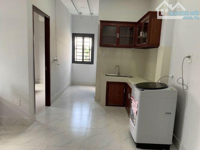 BÁN CHDV CĂN GÓC DƯƠNG QUẢNG HÀM - 5 TẦNG - DTSD 400M2- KHOÁN 40TR/TH- CHỈ 15 TỶ 9 - 5