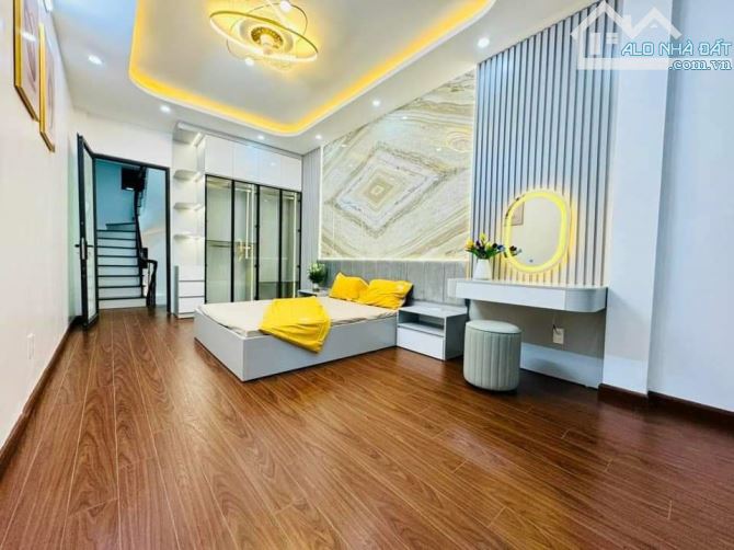 Bán nhà  Trương Định ngõ nông, sát phố, ba gác phi 40m2* 5T giá 5.75 tỷ Hoàng Mai - 6