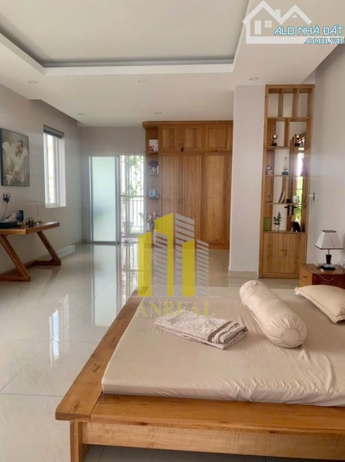 Villa Full Nội Thất - Hầm 3 Lầu Khu Sài Gòn MYSTERY Đảo Kim Cương Giá 60 triệu - 6