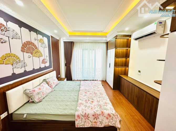 Bán nhà ngõ 279 Đội Cấn, Ba Đình 30m2 5T nhỉnh 6.95 tỷ nhà mới full nội thất xịn, gần ô tô - 8