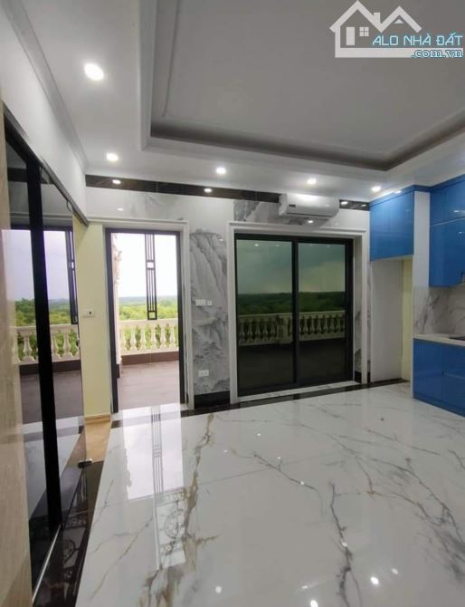 TUYỆT PHẨM NHÀ PHÚC LỢI 50M2 - 6 TẦNG - THANG MÁY - CĂN GÓC - P LÔ VỈA HÈ - 1