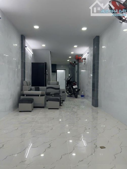 🌇 NHÀ ĐẸP Ở LIỀN đường 3/2 - 3 Tầng -  CHỈ NHỈNH 5 TỶ ~ 100Tr/m² 🌇 - 1