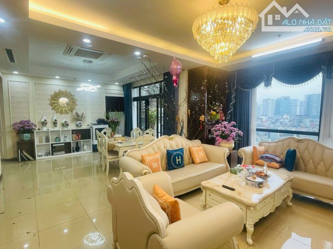 bán nhanh căn hộ 3 phòng ngủ tại royal city - 1