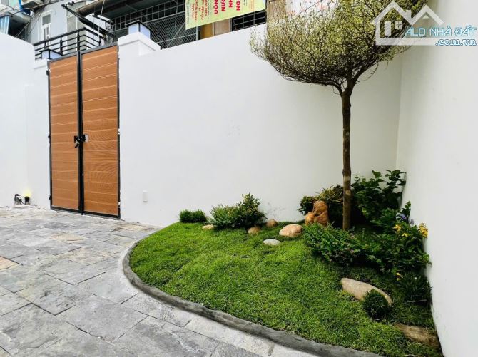 Bán nhà cấp 4 sau lưng mặt tiền Lê Hồng Phong. Dt 162m2 xây nhà vườn, căn hộ ngay trung tâ - 2