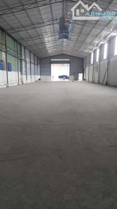 Cho thuê kho xưởng 950m2 có pccc vách tường ở phường Tân Phước Khánh, Tân Uyên, Bình Dương - 2