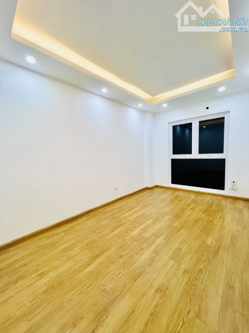 Bán nhà lô góc Khương Đình, 36m², 5 tầng, kinh doanh, ô tô gần, sổ đỏ chính chủ, 7.1 tỷ - 2