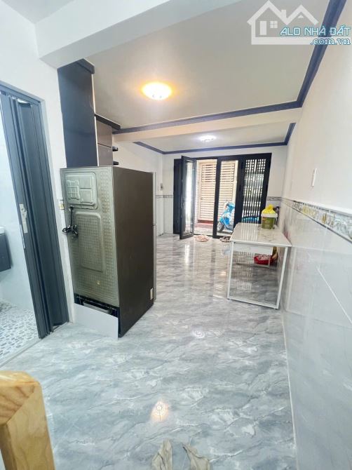 Bán nhà đẹp, 1 trệt 2 lầu Trần Khắc Chân P.9 Phú Nhuận 3 tỷ 8, tin thật 100% - 2
