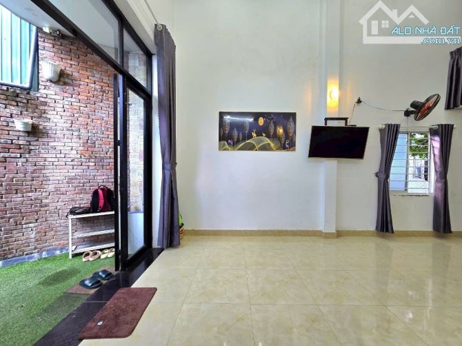 🏡 BÁN NHÀ KIỆT CÙ CHÍNH LAN – DIỆN TÍCH 99M² – GIÁ CHỈ 2.7 TỶ 🏡 - 3