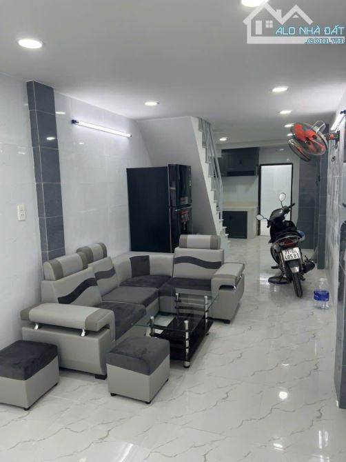 🌇 NHÀ ĐẸP Ở LIỀN đường 3/2 - 3 Tầng -  CHỈ NHỈNH 5 TỶ ~ 100Tr/m² 🌇 - 4