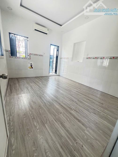 Bán nhà đẹp, 1 trệt 2 lầu Trần Khắc Chân P.9 Phú Nhuận 3 tỷ 8, tin thật 100% - 4