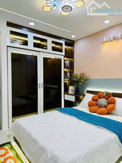 Chính chủ bán gấp nhà đẹp diện tích lớn Đường Ung Văn Khiêm P25 Bình Thạnh 67,4m2 HXH 3tỷ1 - 5