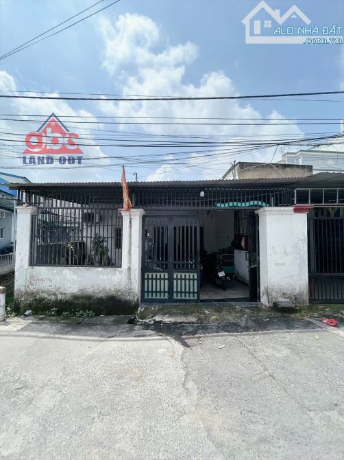 HN207 Bán lô đất 220m có sẵn căn nhà cấp 4 thuộc Kp.5A, P. Trảng Dài, Biên Hoà.