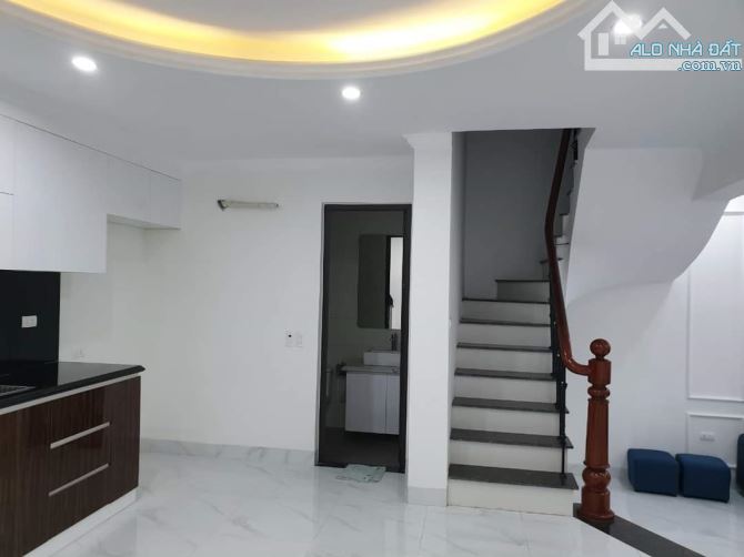 Bán Nhà 4 tầng Thịnh Quang, Đống Đa, 47m², giá 7.9 tỷ