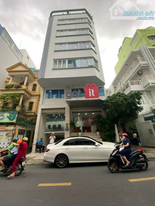 Bán Gấp Building 9-11 NV.Thủ Q1 8,5x20 Hầm 9T 1200m2 100Tỷ