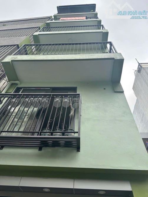 Bán nhà Cửu Việt - Gia Lâm 40m2 - 5,5 tầng - Mt 3,5m - 7.3 tỷ