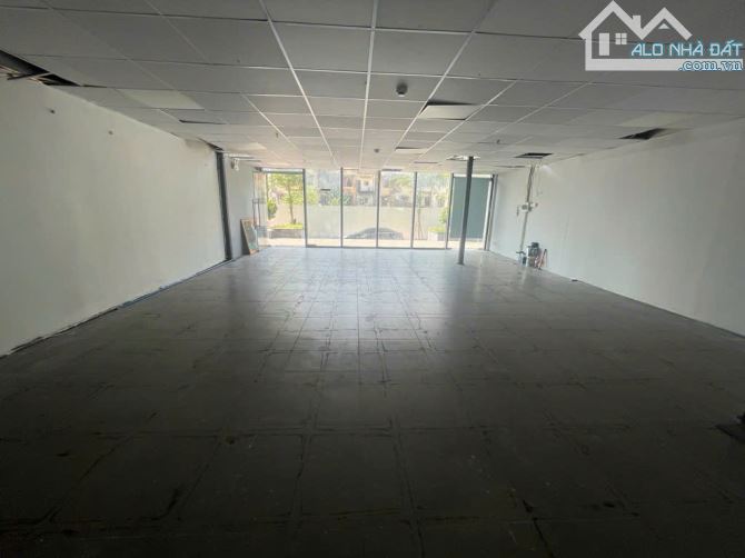 BÁN SHOPHOUSE TÒA ROSETOWN 79 NGỌC HỒI, MỚI BÀN GIAO, 70M2 X 2 TẦNG, KINH DOANH ĐỈNH
