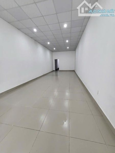 "Cho thuê mặt bằng Kinh Doanh đường BaCu 120m2