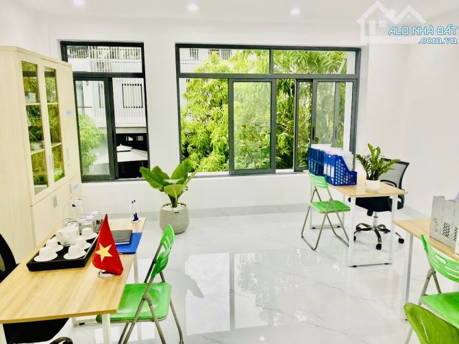 🏘🏘CẦN CHO THUÊ NHÀ 4 TẦNG KĐT ECO GARDEN, PHƯỜNG THUỶ VÂN