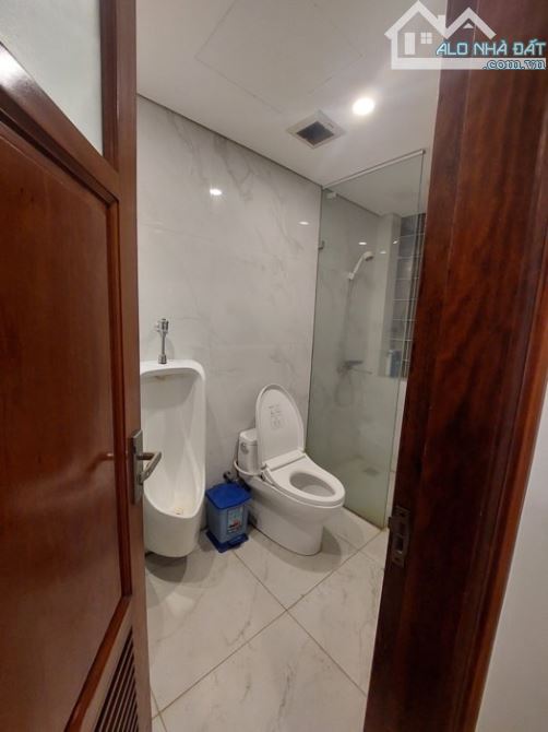 Bán Toà Nhà Apartment Liễu Giai,188m, 9 Tầng MT 7,5m,Giá 100 Tỷ - 1