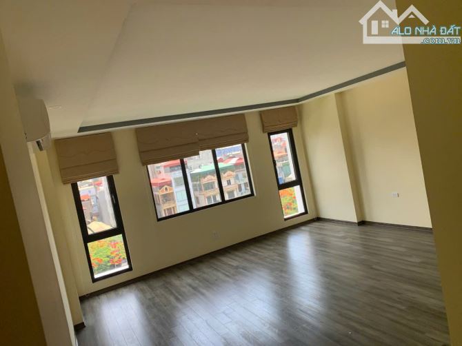 Cho thuê nhà Phùng Chí Kiên-Cầu Giấy.DT đất 95m2, xây dựng 75 m2 x 4 tầng, mặt tiền 5m, - 2