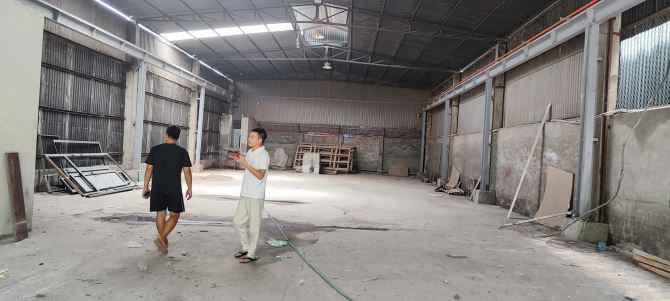 Cho thuê 800m2 kho tách đôi 400/400 TT. Đông Anh - 2