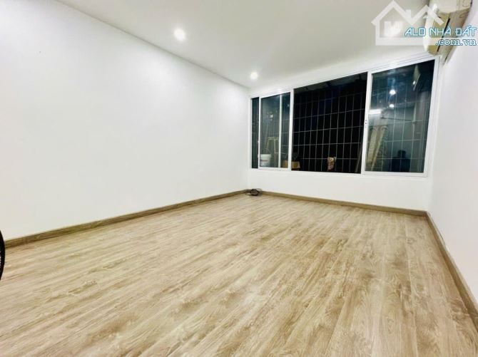 Bán căn hộ Kim Liên, 60m2, 2 ngủ, sổ đỏ, 2.28 tỷ - 5