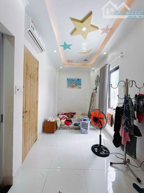 Hiếm bán nhà 60m2, Phường 4, Quận 4 giá 7,3 tỷ - 5