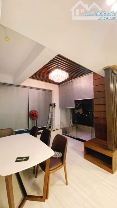 Chung cư Bảy Hiền, P11, Tân Bình:Duplex 170m2-3p ngủ,3wc, 20tr.TL - 7