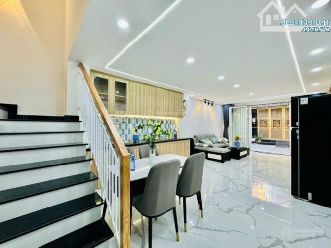 Bán căn nhà ngay MT Dương Quảng Hàm, Gò Vấp giá chỉ 4tỷ150/72m2. Nhà mới, nội thất đẹp - 8