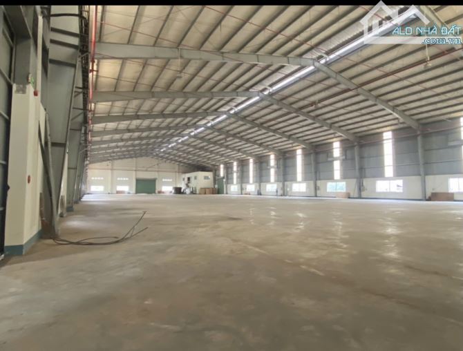 Cho thuê kho xưởng KCN Long Hậu, Long An, kv: 5.000m2, xưởng: 3.200m2