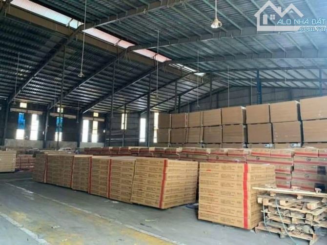 CHO THUÊ XƯỞNG TÂN UYÊN BÌNH DƯƠNG-DT=40.500M2, GIẤY TỜ ĐẦY ĐỦ