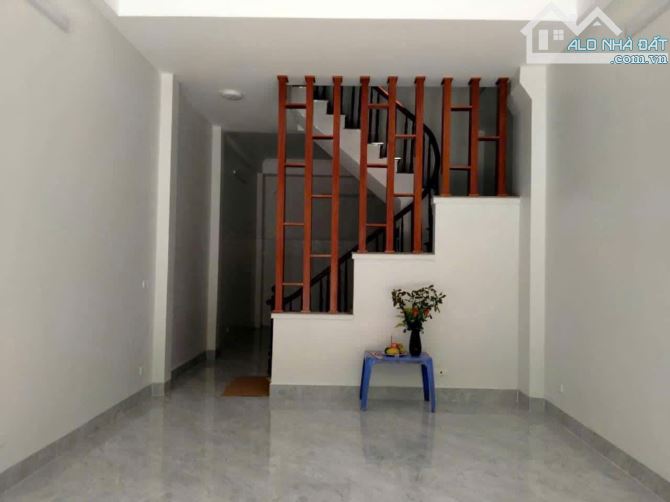 Cho thuê nhà MBKD,VP mặt chợ Khu Đô thị Xa La 50m2x4 tầng Giá 20tr