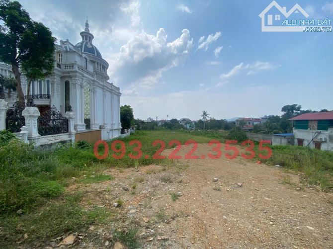 NGHỈ DƯỠNG VEN ĐÔ BÁM MẶT TIỀN ĐƯỜNG VIEW HỒ